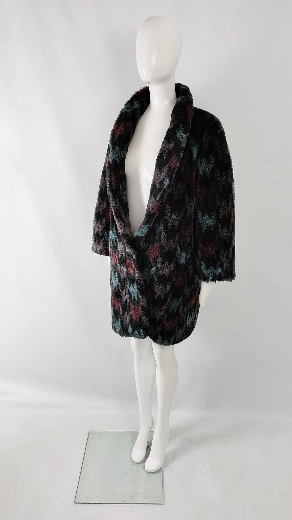 Astraka Vintage Womens Dramatic Printed Faux Fur Coat, 1980s