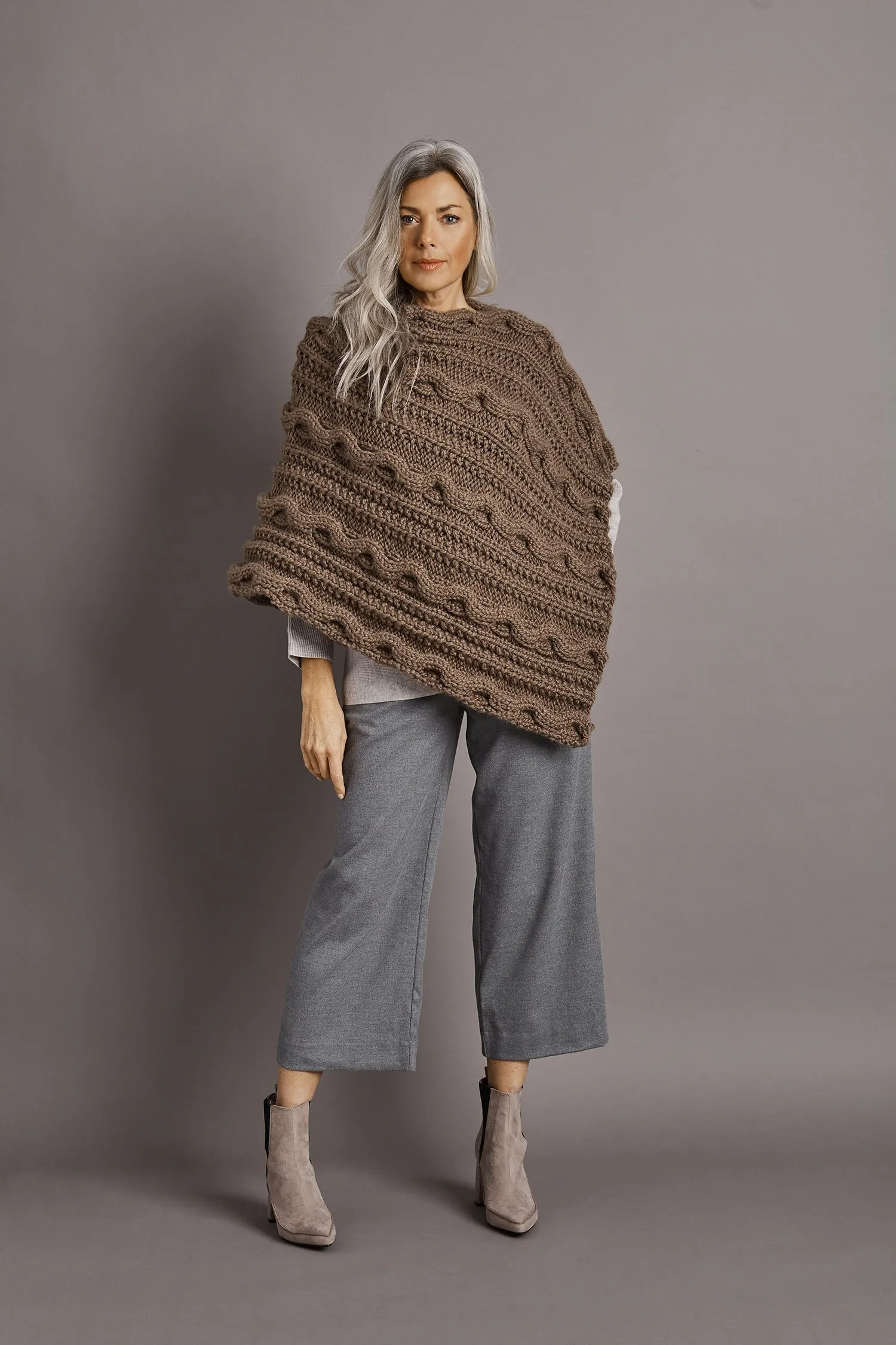 Cabled Poncho (Knit)