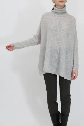 ELENE ONE-SIZE TURTLENECK PONCHO IN CLOUD CASHMERE