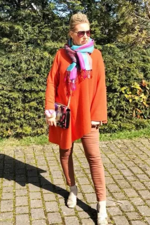 One sleeve cashmere poncho in Orange