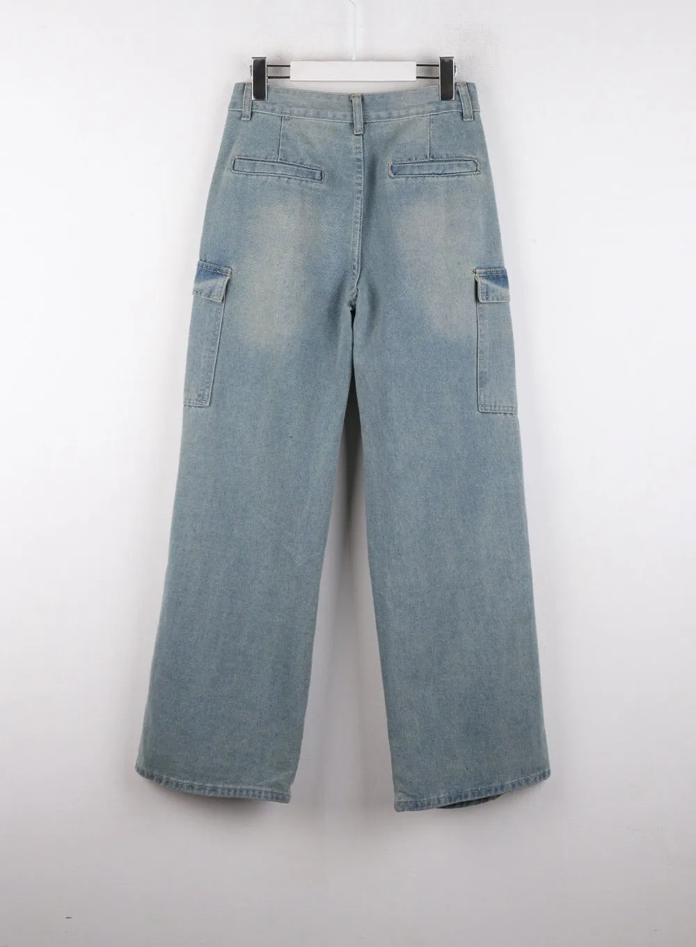 Straight Leg Pintuck Jeans CD307