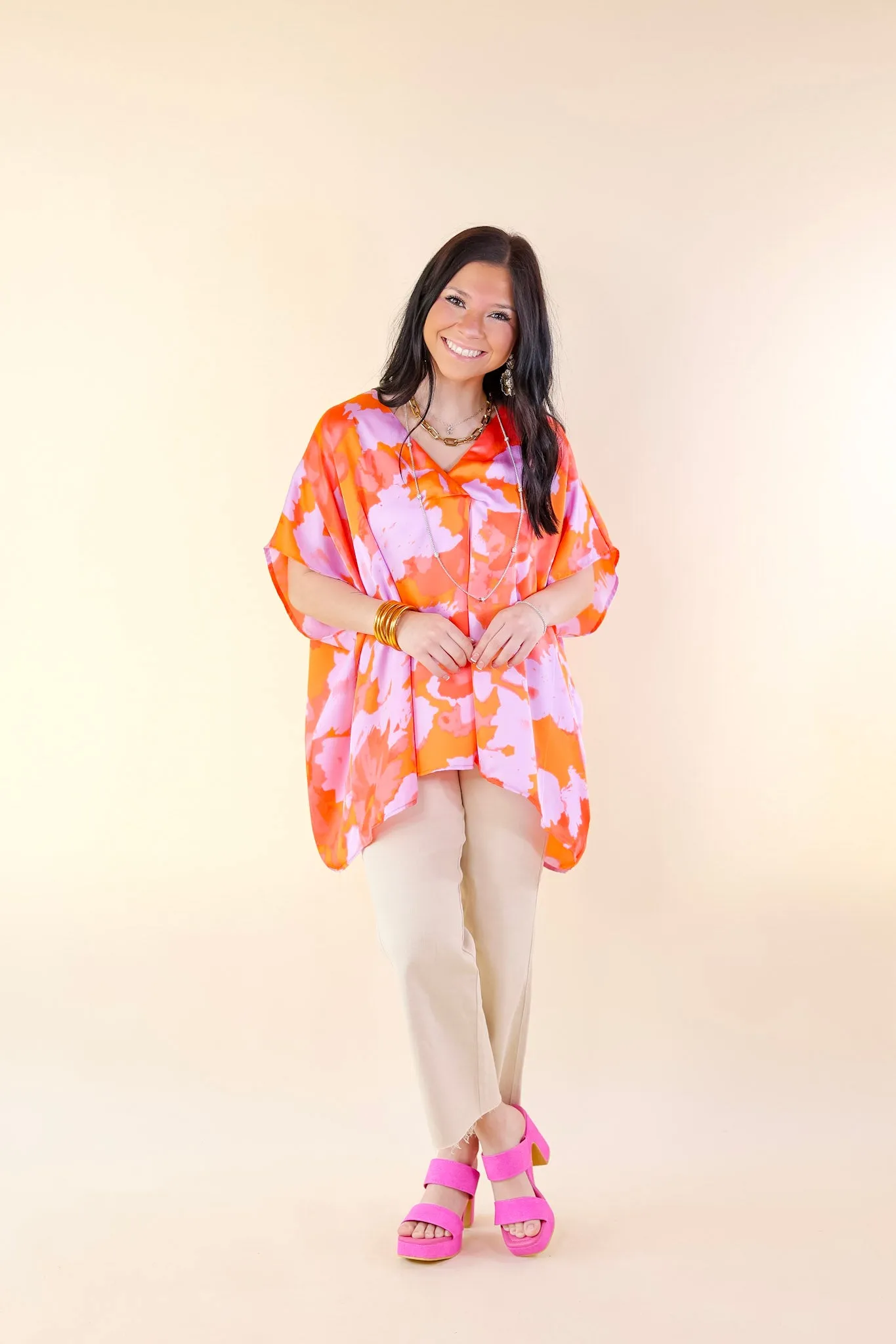 Weekend Out V Neck Short Sleeve Top in Orange and Purple