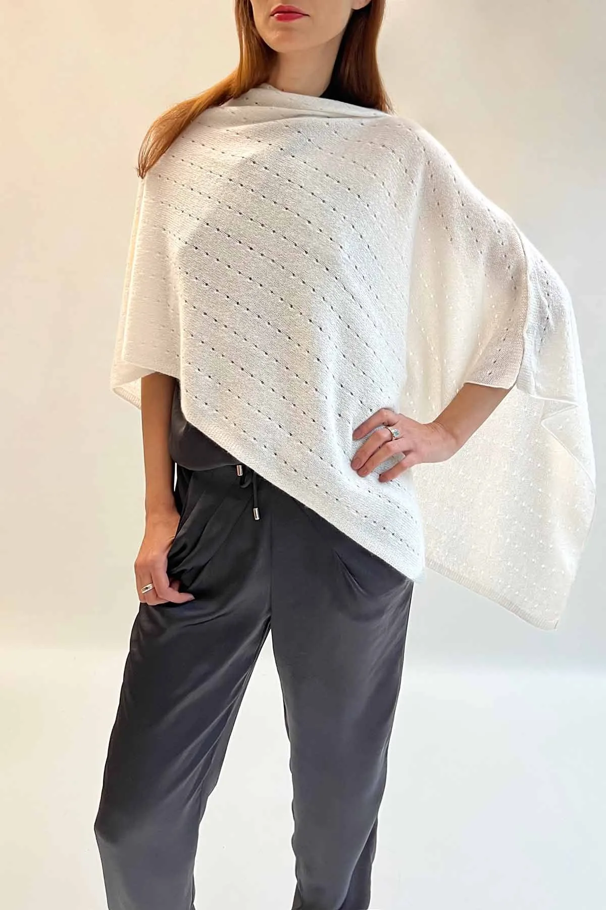 White cashmere poncho Multiway