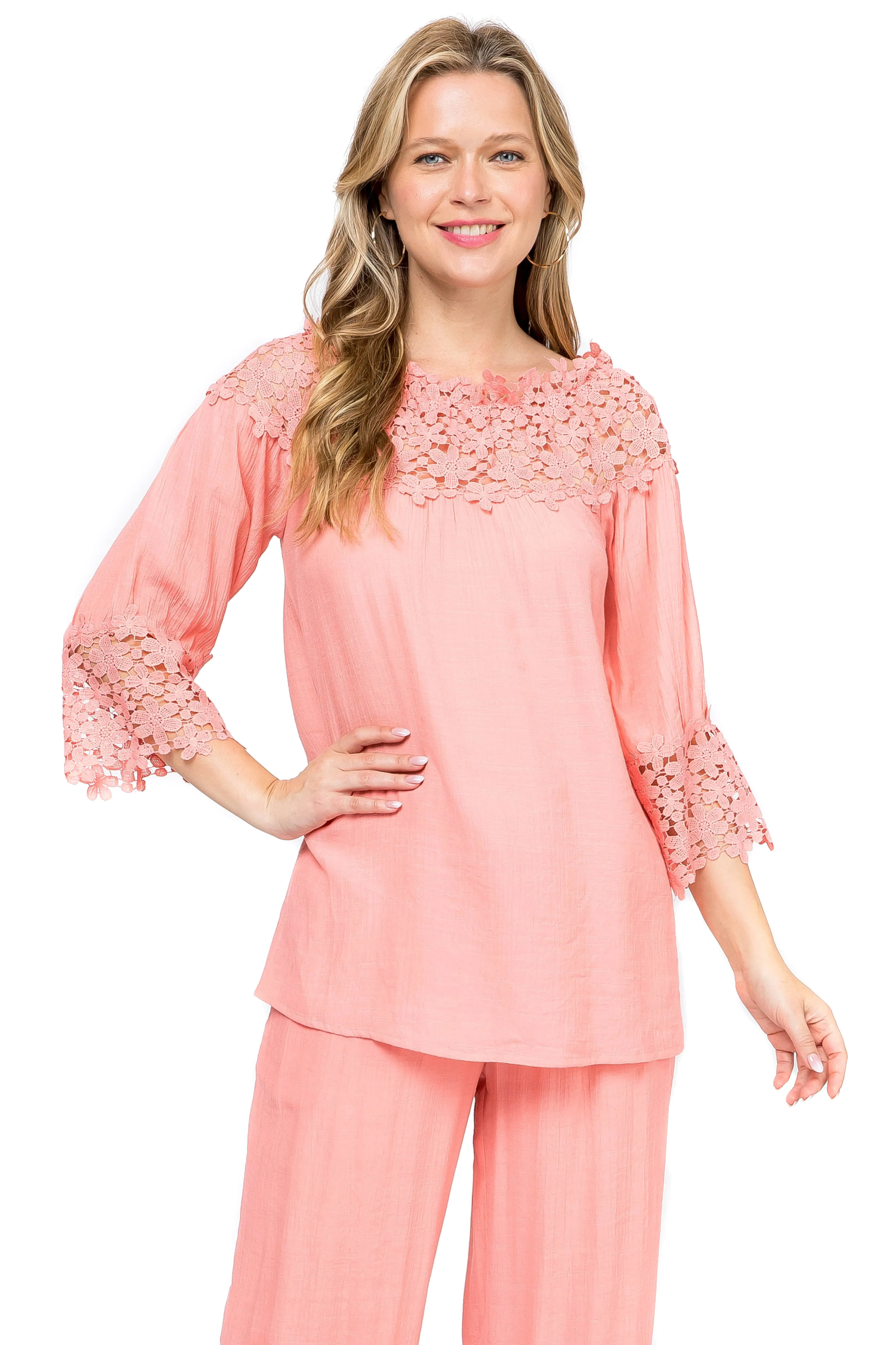 Women's Casual Crochet Trimmed Scoop Neck ¾ Sleeve Tunic Top