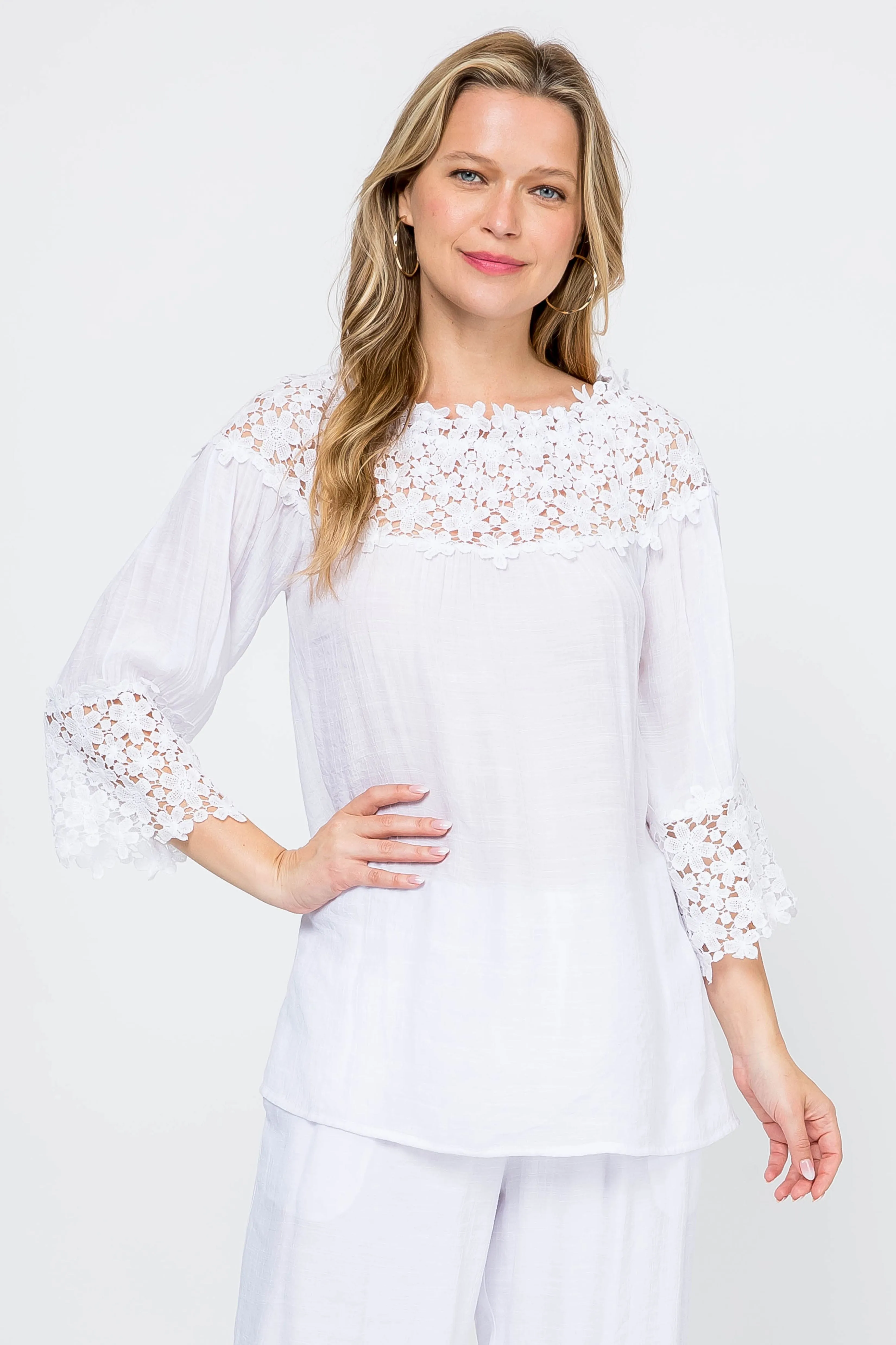 Women's Casual Crochet Trimmed Scoop Neck ¾ Sleeve Tunic Top