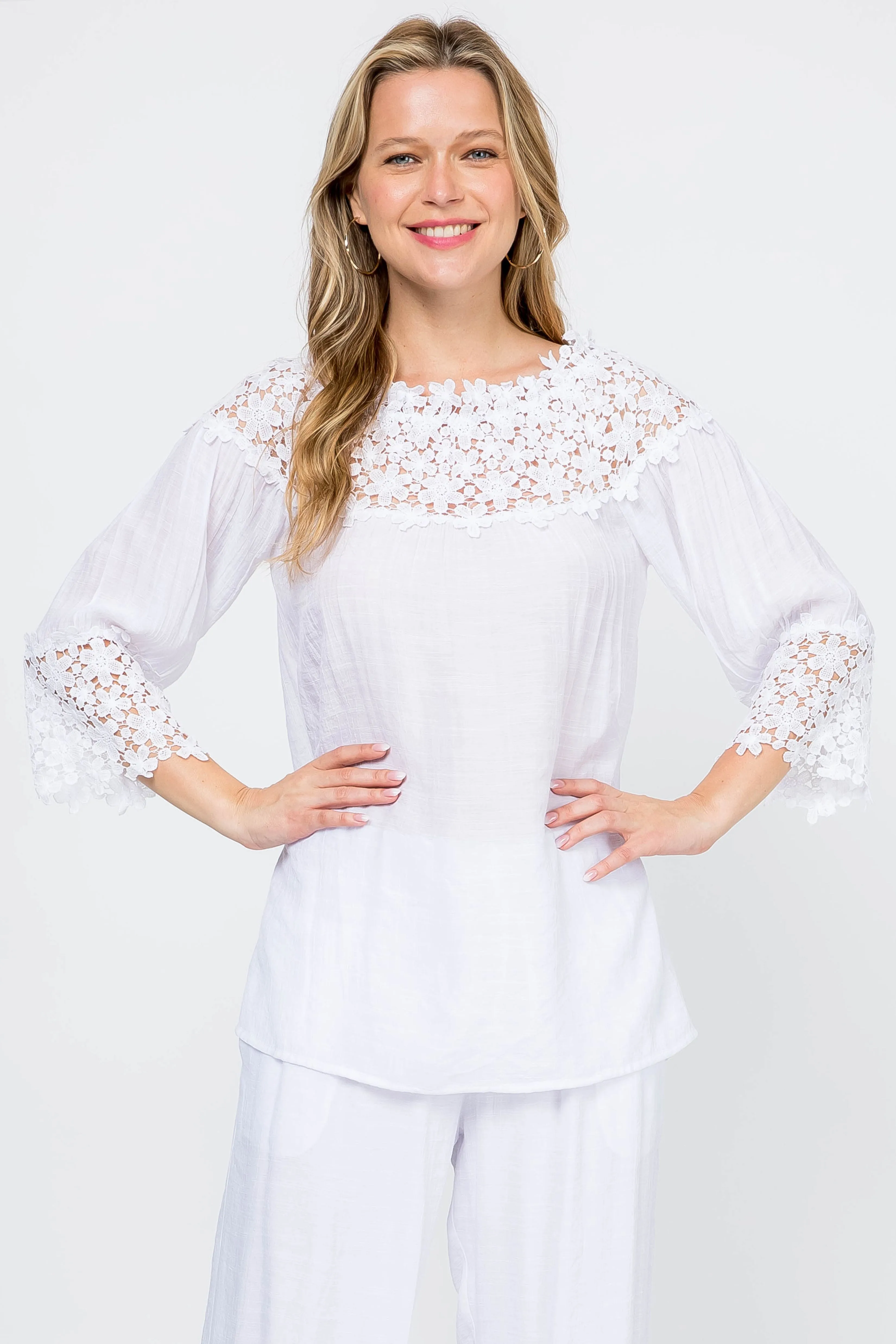 Women's Casual Crochet Trimmed Scoop Neck ¾ Sleeve Tunic Top